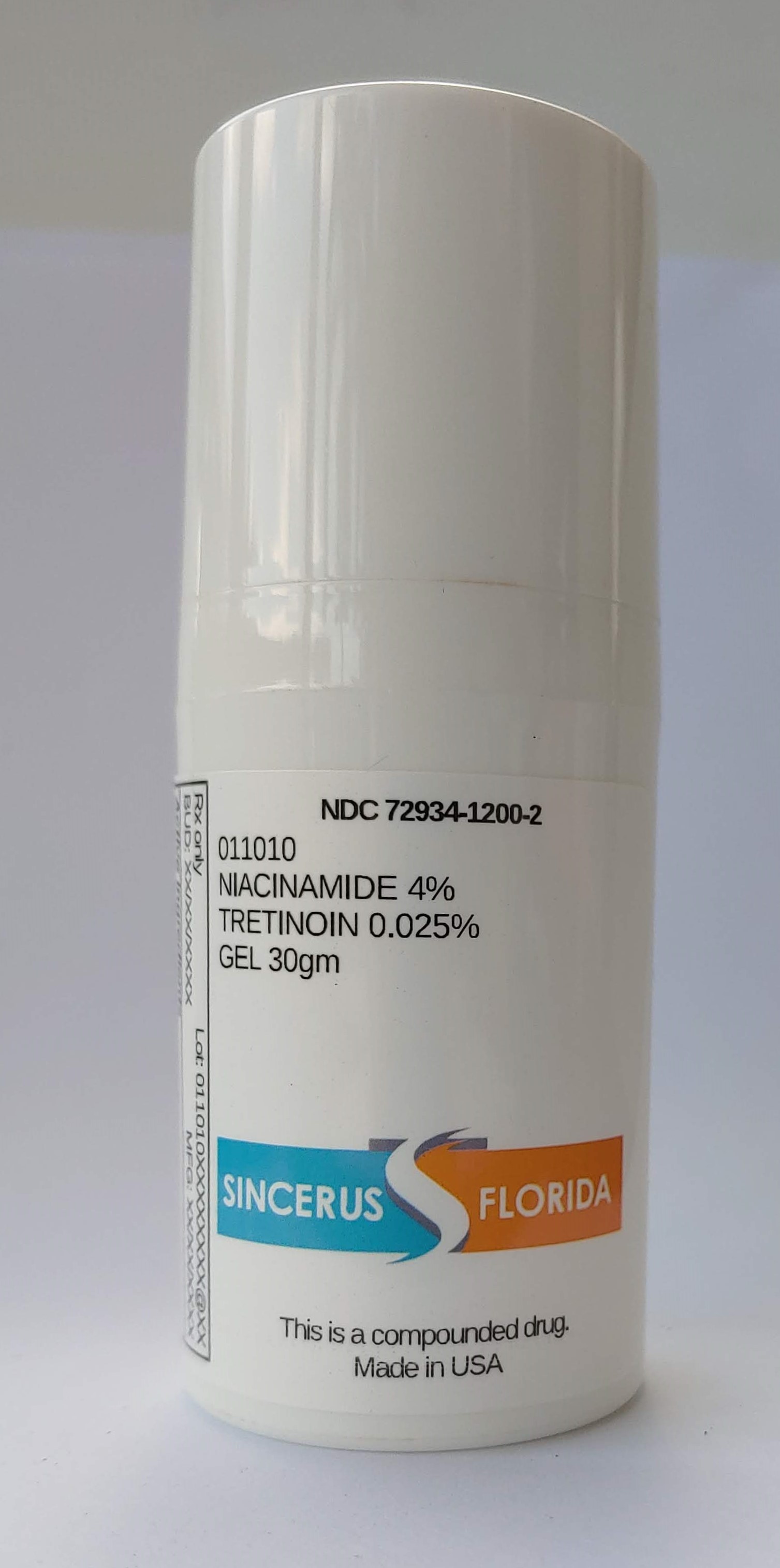 011010 NIACINAMIDE 4 / TRETINOIN 0.025 gel